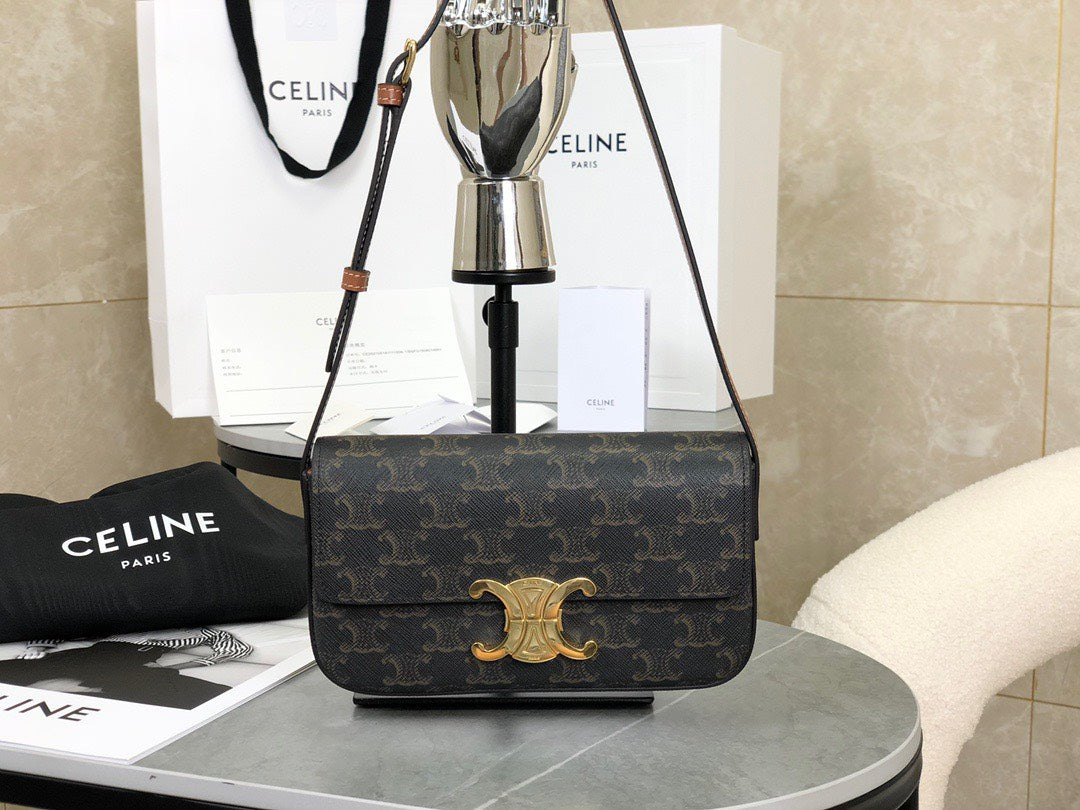 CELINE Triomphe Shoulder Bag In Triomphe Canvas And Calfskin Black 20 x 10 x 4 cm
