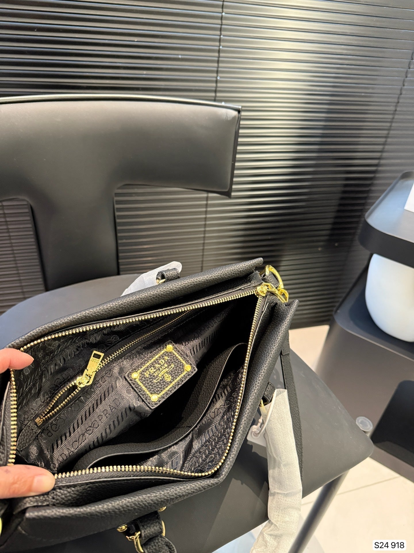 Prada New Tote Bag Black 35x19cm