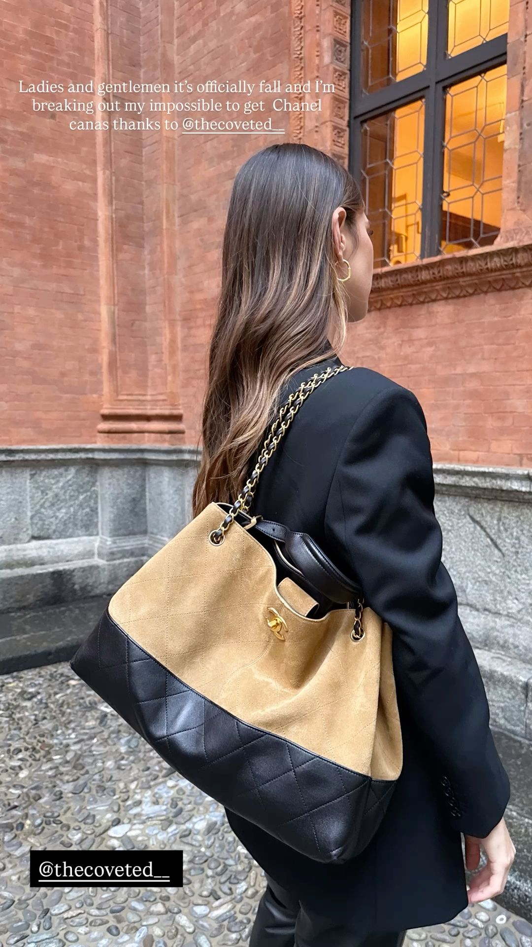 Chanel 25a Tote Bag